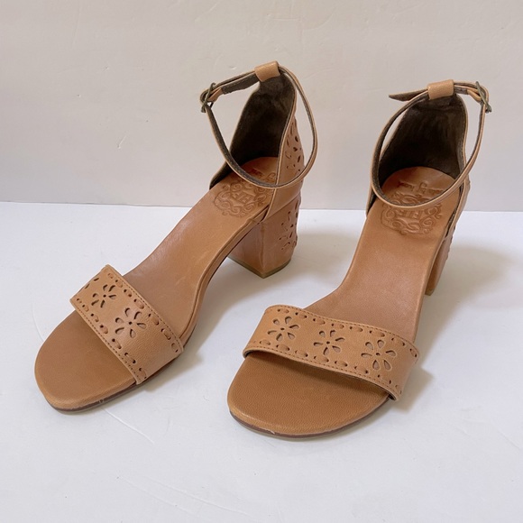 BALI ELF Beautiful Handmade Leather Ankle Strap Sandals 
Size 7.5 - Picture 4 of 16